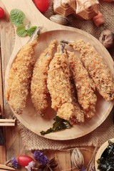 shishamo fried with sause is a delicious.