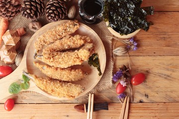 shishamo fried with sause is a delicious.