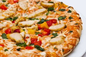frische Pizza Thai mit Hühnerfleisch