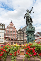 Frankfurt old town © vichie81