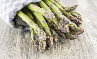 Grüner Spargel