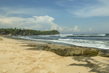 Balangan beach is one of the most beautiful in Bali, it is called Mars at its bottom is covered with volcanic rock.