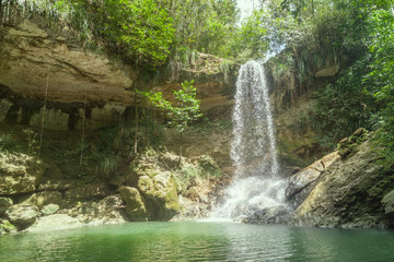 Fototapeta na wymiar Waterfall in Gozalandia