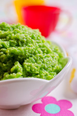 Baby food of peas