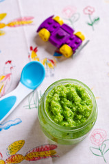 Baby food of peas