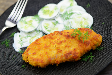 Teller Gabel Fleisch Salat