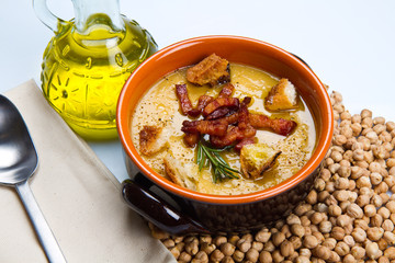 chickpeas soup on bowl 