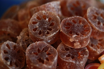 sweet quince crystallized