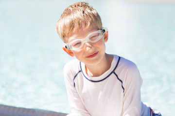 kid enjoying the pool