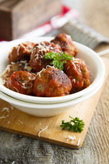 Meatballs in tomato sauce