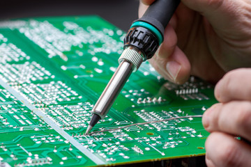 Repair of electronic devices, tin soldering parts
