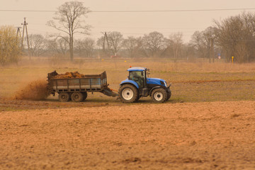 Manure spreader in use