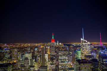 Blick auf Manhattan / Empire State Building in der Nacht