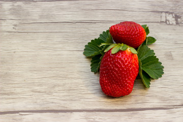 Köstliche und frische Erdbeeren