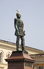 Obraz premium Statue of Alexander II in Helsinki Cathedral. Finland