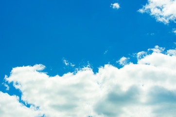 clouds in the blue sky