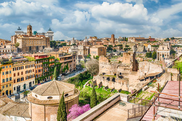 Naklejka premium Aerial view of Rome city centre from the Palatine Hill