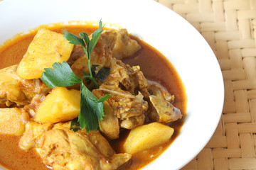 Chicken curry with potato