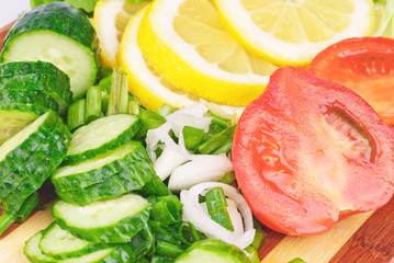 onion, tomato ,cucumber  and lemon