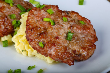 Cutlet with mushed potato