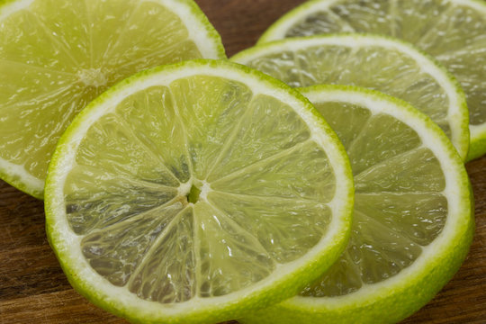 the slices of lime