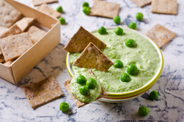 Pea green dip