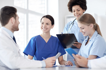 Fototapeta premium group of happy doctors meeting at hospital office