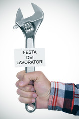 text festa dei lavoratori, labour day in italian