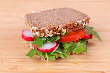 Sandwich mit Salat