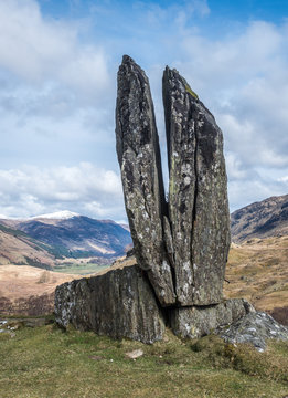 Praying Hands Of Mary, Glen Lyon