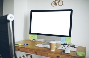Mock-up of blank screen computer, office desktop with template copy space screen 