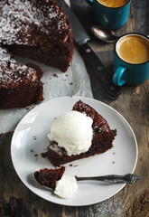 Chocolate fudge cake