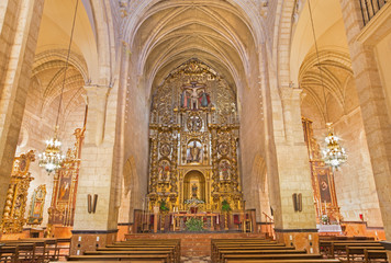 Fototapeta na wymiar Cordoba - The nave of church Iglesia de san Nicolas de la Villa.