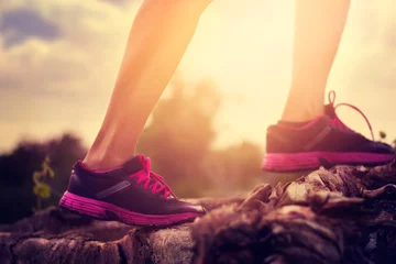 Photo sur Plexiglas Jogging woman athlete running on nature for health
