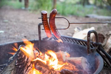 Küchenrückwand glas motiv Preparing sausages on campfire  © Mariusz Blach