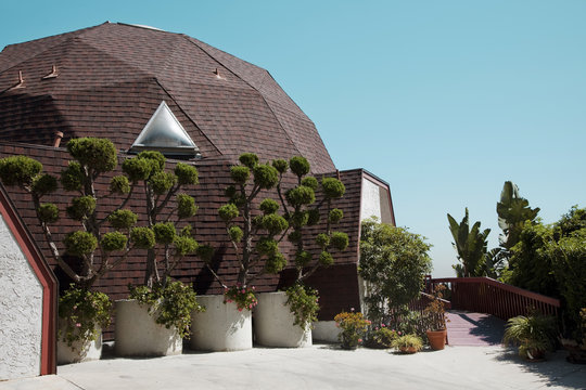 Nice house with round shape