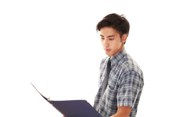 真剣な表情のビジネスマン