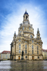 Fototapeta na wymiar Frauenkirche in the center of Dresden in Germany
