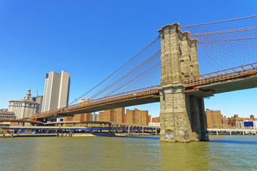 Naklejka premium View of Brooklyn bridge over East River