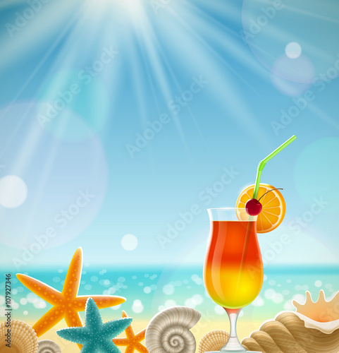 Vacances Sur La Plage Avec Cocktail Et Coquillages Stock