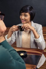 Obraz premium Couple having a coffee together
