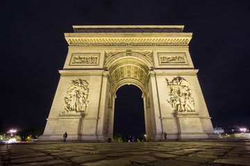 Fototapeta na wymiar Wide Arc de Triomphe at night