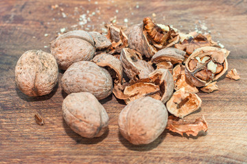 Cracked and whole walnuts 