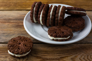 Chocolate cookies sandviches