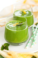 Spinach smoothie  with mint.