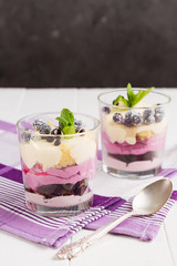Black currant verrine