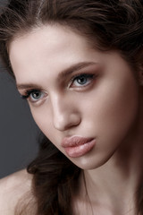 beautiful model lady with natural make-up, studio fashion shot o