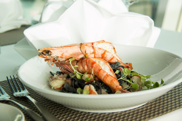   black Spaghetti with sauce and shirmp