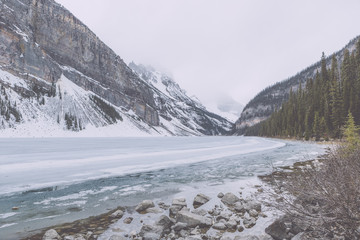 Fototapeta premium banff national park in winter