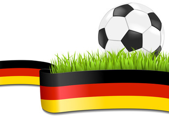 Fototapeta premium Fussball auf Rasen mit deutscher Banderole